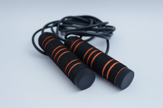 Which is More Effective for Weight Loss: Jump Rope or Running?